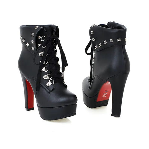 Super rivets Martin boots SIZE:38 CODE: READY844