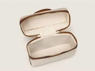 New Style Classic Retro Small Handbag CODE: KAR3887