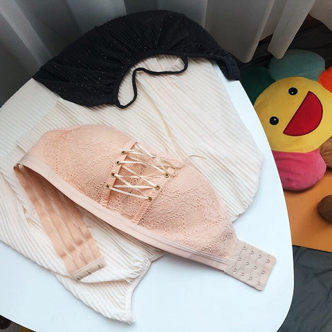 Sexy Lingerie Lace Fashion Push Up Strapless Comfort Invisible Bra CODE: KAR1977