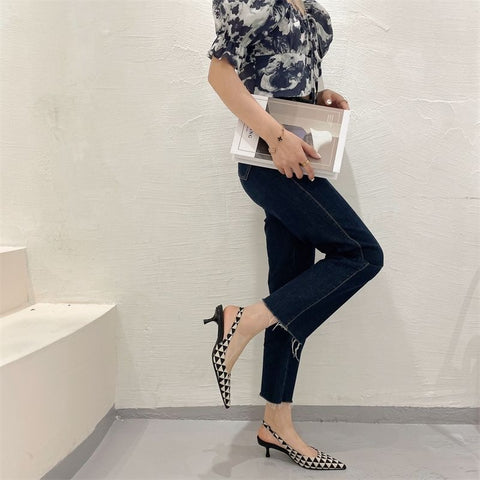 New Pure Color Pointed Shallow Mouth Thin Low Heel Sandals CODE: KAR1999