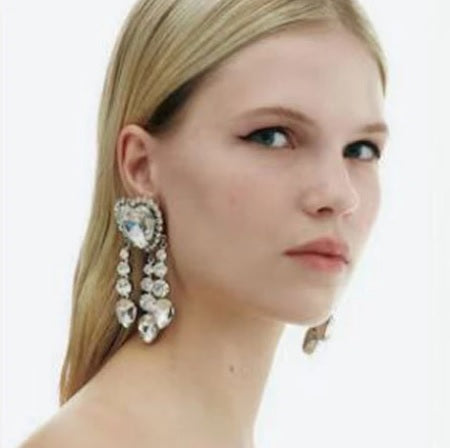 New Rhinestone Heart Tassels Dangle Earrings CODE: KAR2039