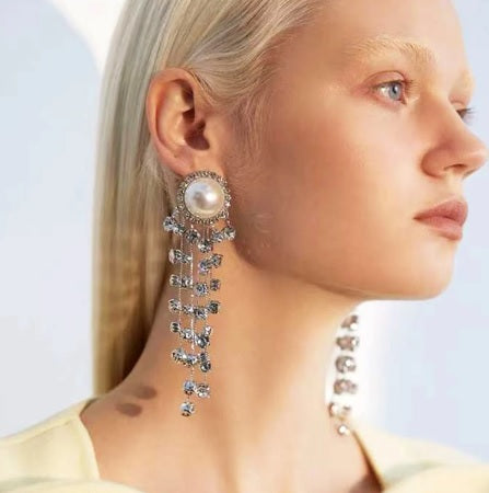 New Shiny Rhinestones Imitation Pearl Tassel Earrings CODE: KAR2042