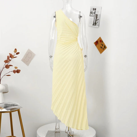 New Elegant Diagonal Collar Long Sleeveless Asymmetric Ruffled Pleated Dresses CODE: KAR2044