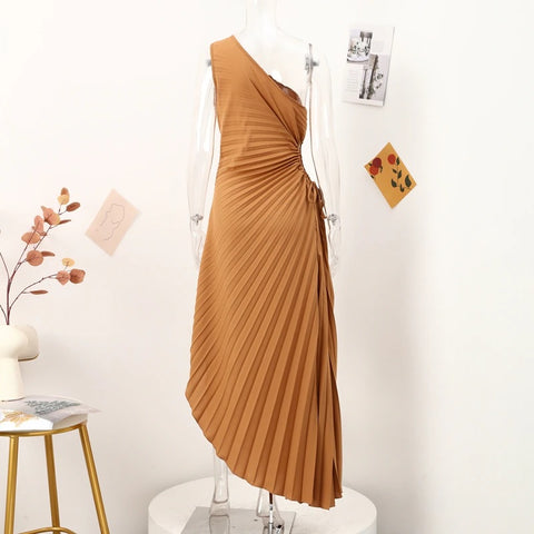 New Elegant Diagonal Collar Long Sleeveless Asymmetric Ruffled Pleated Dresses CODE: KAR2044
