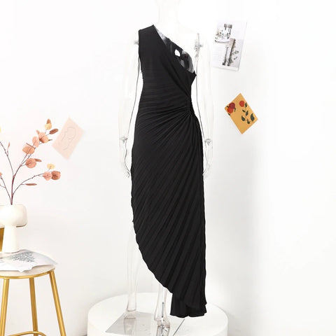 New Elegant Diagonal Collar Long Sleeveless Asymmetric Ruffled Pleated Dresses CODE: KAR2044