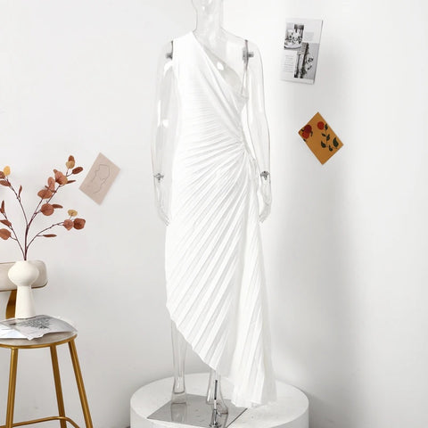 New Elegant Diagonal Collar Long Sleeveless Asymmetric Ruffled Pleated Dresses CODE: KAR2044