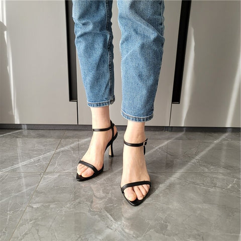 Summer Sexy Pointed Toe High Heel CODE: KAR2057