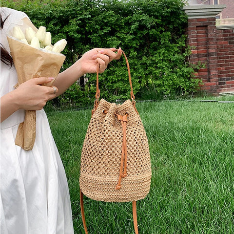 Summer Casual Woven Straw Bucket Bag CODE: KAR2071