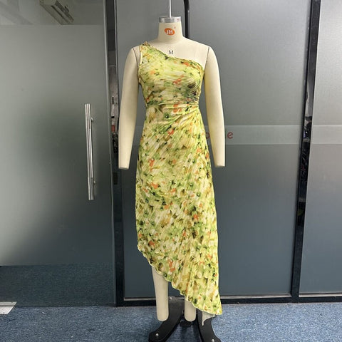 New Fashion Elegant One Shoulder Sleeveless Nipped Waist Pleated Cutout Printing Maxi Dress CODE: KAR2077