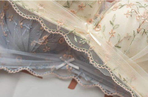 New Collection No Steel Ring Embossed Bra CODE: KAR2091