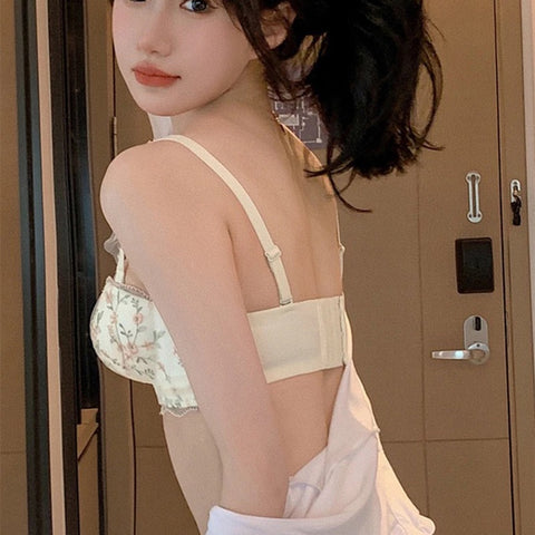 New Collection No Steel Ring Embossed Bra CODE: KAR2091