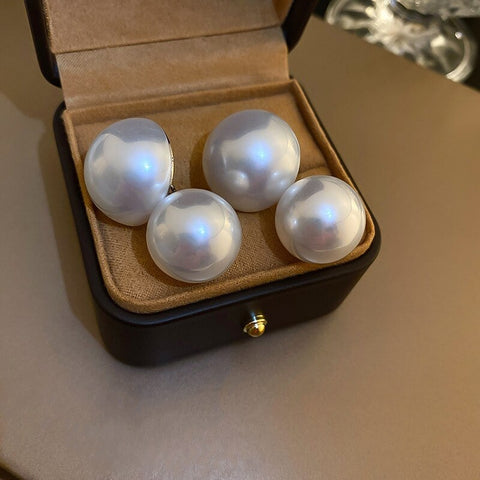 New Delicate Two-sided Pearl Ear Stud Earring CODE: KAR2159