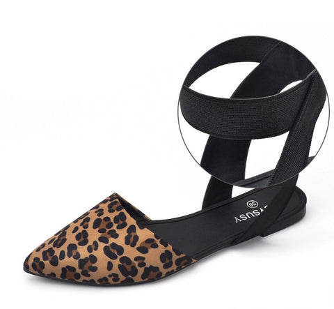New Leopard Fashion Baotou Pointed Casual Sexy Flat Shoe CODE: KAR2211