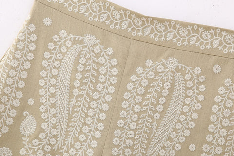 Summer New Embroidered Decoration Style Casual Short CODE: KAR2225