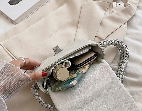 New Summer Rhombus Chain Single Shoulder Texture Small Square Bag CODE: KAR2238