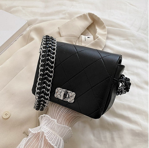 New Summer Rhombus Chain Single Shoulder Texture Small Square Bag CODE: KAR2238