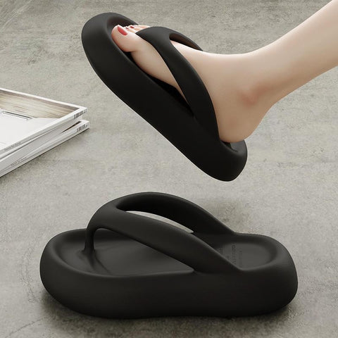 New Fashion Thick-soled Clip-toe Non-slip Beach Slipper CODE: KAR2251