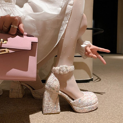 Summer Platform Ankle Strap Patent Leather Round Head Thick Heel Sandal CODE: KAR2262