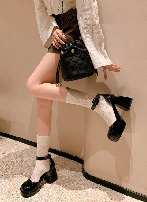 Summer Platform Ankle Strap Patent Leather Round Head Thick Heel Sandal CODE: KAR2262