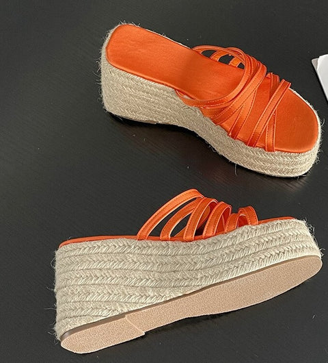 Summer Fashion Weave Thick Wedge Heel Slides Slippers CODE: KAR2313