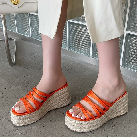 Summer Fashion Weave Thick Wedge Heel Slides Slippers CODE: KAR2313