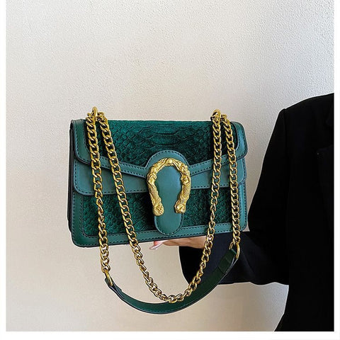 New Light Luxury Trend Crossbody Shoulder Bags CODE: KAR2332