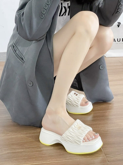 Summer New Fashion Seaside Thick-Sole Sandal CODE: KAR2344