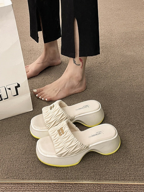 Summer New Fashion Seaside Thick-Sole Sandal CODE: KAR2344