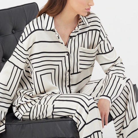 New Fashion Casual Elegant Long Sleeve Print Shirt High Waist Pant Two Piece Set CODE: KAR2348