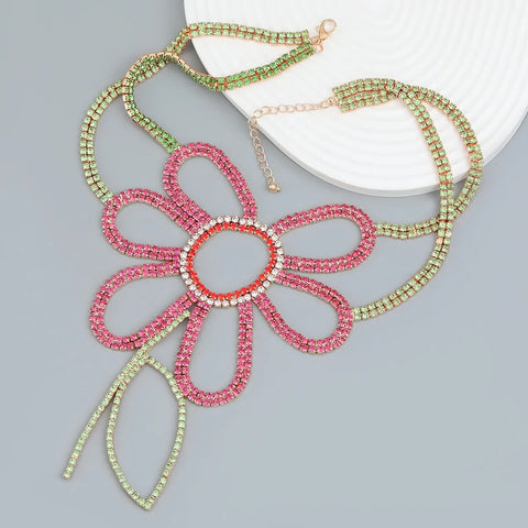 Colorful Daisy Flower Pendant Necklace CODE: READY1363