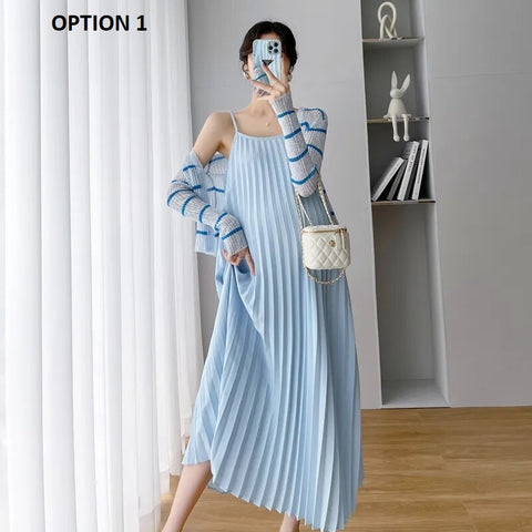 New Stripe Pleated Loose Casual and Fashionable Two-piece Set CODE: KAR2380