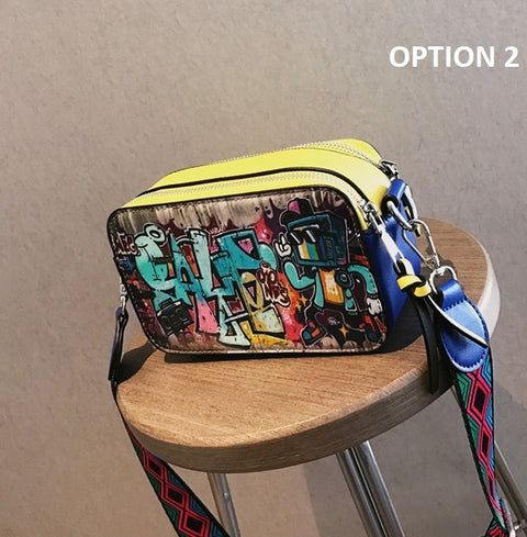 New Fashion Graffiti Print Wide Shoulder Strap Small Square Bag CODE: KAR2385