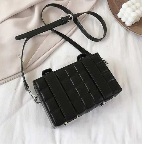 New Casual Box Design Small Crossbody Bag CODE: KAR2386