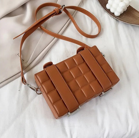 New Casual Box Design Small Crossbody Bag CODE: KAR2386