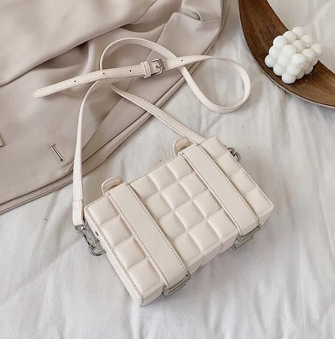 New Casual Box Design Small Crossbody Bag CODE: KAR2386