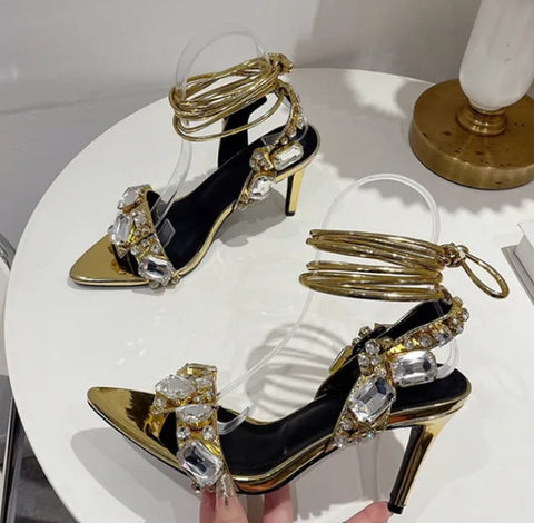 Sexy Ankle Strap Crystal Diamond Pointed Toe High Heel Sandal CODE: KAR2392