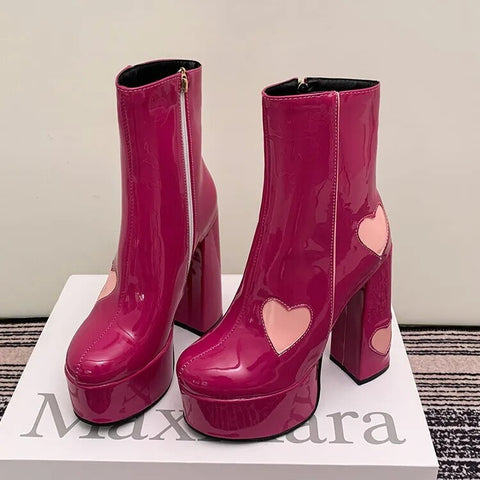 New Trendy Chunky High Heel Round Toe Pink Heart Short Boot CODE: KAR2403