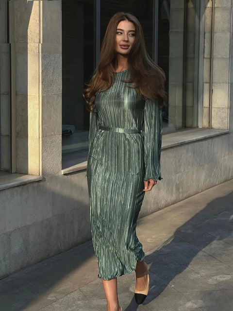 New Pleated Fashion Loose O-Neck Long Sleeve Lace-Up Ankle-Length Dress CODE: KAR2410