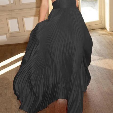 New Sleeveless Backless Waist Hollow Stitching Pleated Large Maxi Dress CODE: KAR2425