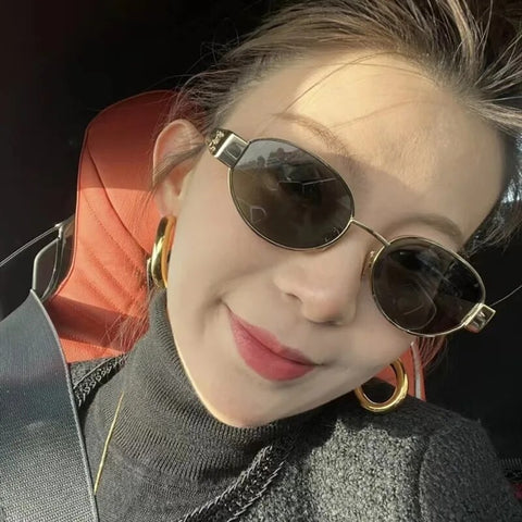 New Classic High Quality Designer Protective Oval Sunglasses CODE: KAR2437