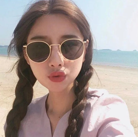 New Fashion Polarized Beach Sunshade Glasses C0DE: KAR2438