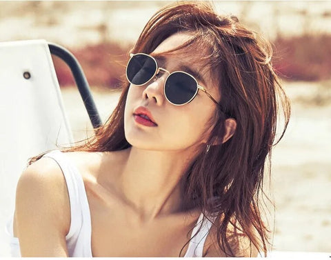 New Fashion Polarized Beach Sunshade Glasses C0DE: KAR2438