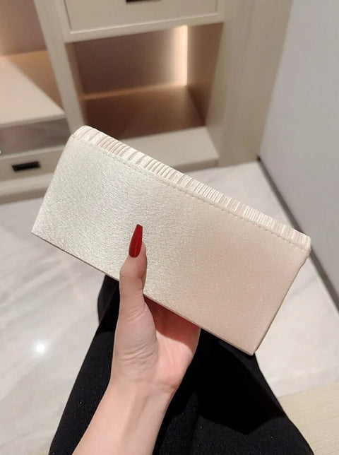 Luxury Shiny Clutch Banquet Champagne Purse CODE: KAR2445