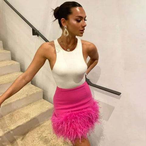 Sexy Fashion High Waist Stretch Hip Wrap Feather Skirt CODE: KAR2470