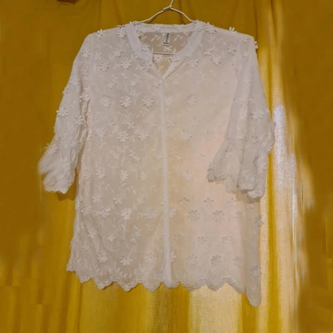 New Fashion Stereoscopic Embroidered Floral Short Sleeve Shirt CODE: KAR2556