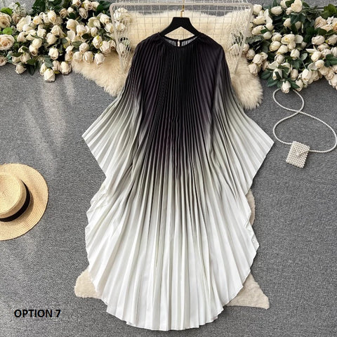 Summer Loose Fitting and Slim Casual Bat Sleeve Printed Dress CODE: KAR2568