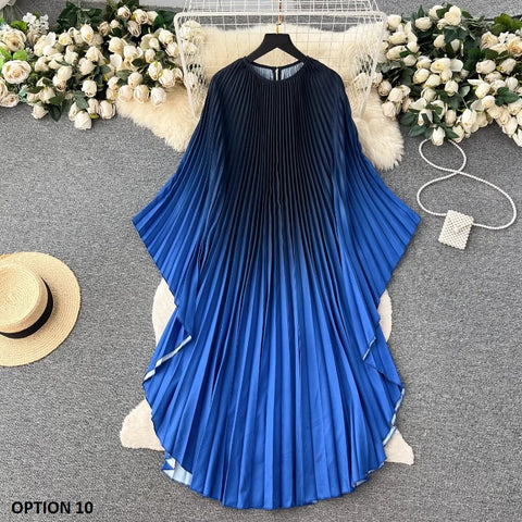 Summer Loose Fitting and Slim Casual Bat Sleeve Printed Dress CODE: KAR2568