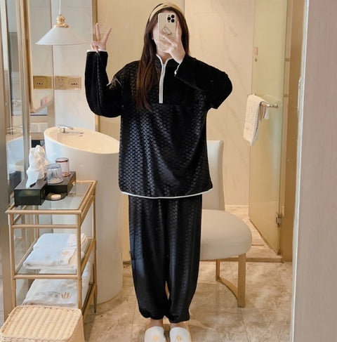 New Winter Flannel Velvet Warm Sweatshirt Pajama Set CODE: KAR2592