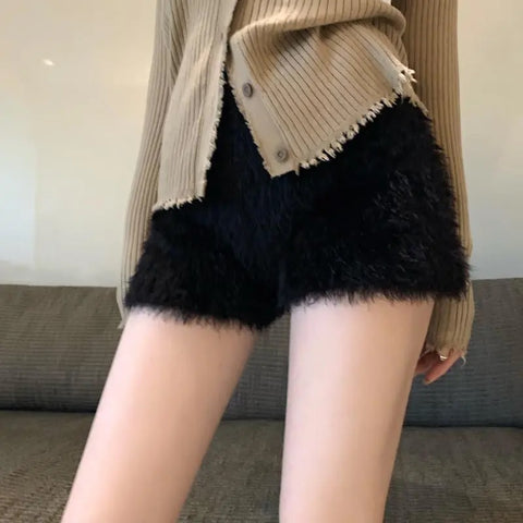 Sexy Autumn New Fashion Cute Simple Elegant Fluffy Short CODE: KAR2594