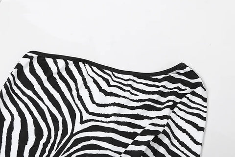 New Autumn Zebra Stripe Tight One Shoulder Jumpsuit CODE: KAR2599